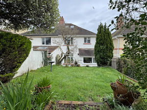 Photo 13- click for photo gallery